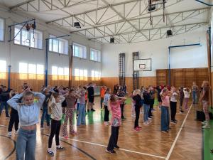 Zumba s paní Jindrovou 1